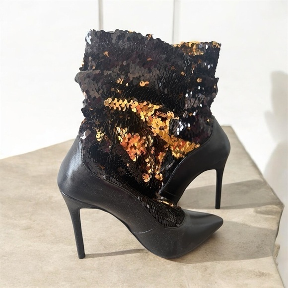 Black & Gold Sequin Stiletto - Size 7 - Picture 1 of 8